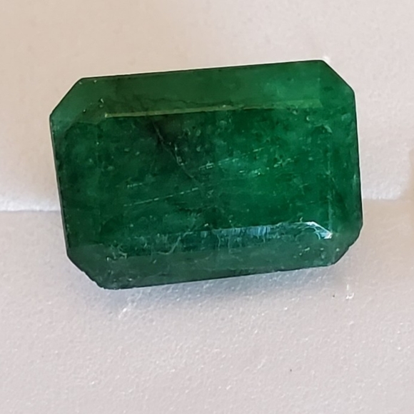 Genuine 5.45ct Natural Emerald (Loose)